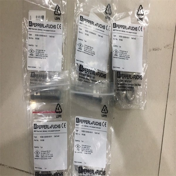 機械規(guī)格P+F倍加福UC4000-30GM-IUR2-V15聲波傳感器